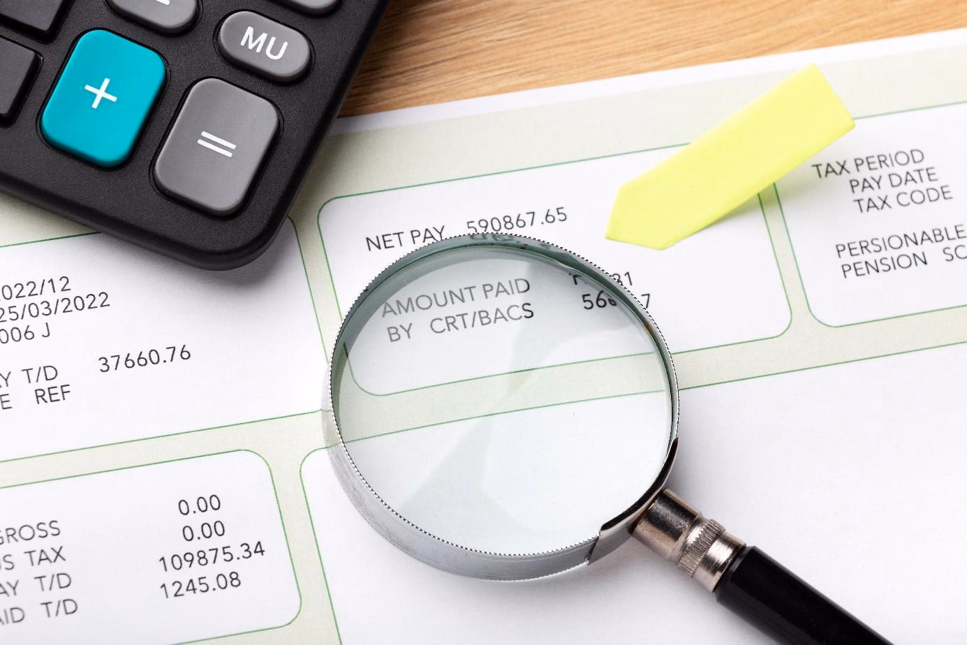 Les KPI des coûts de recrutement aident les entreprises à savoir combien coûte une embauche